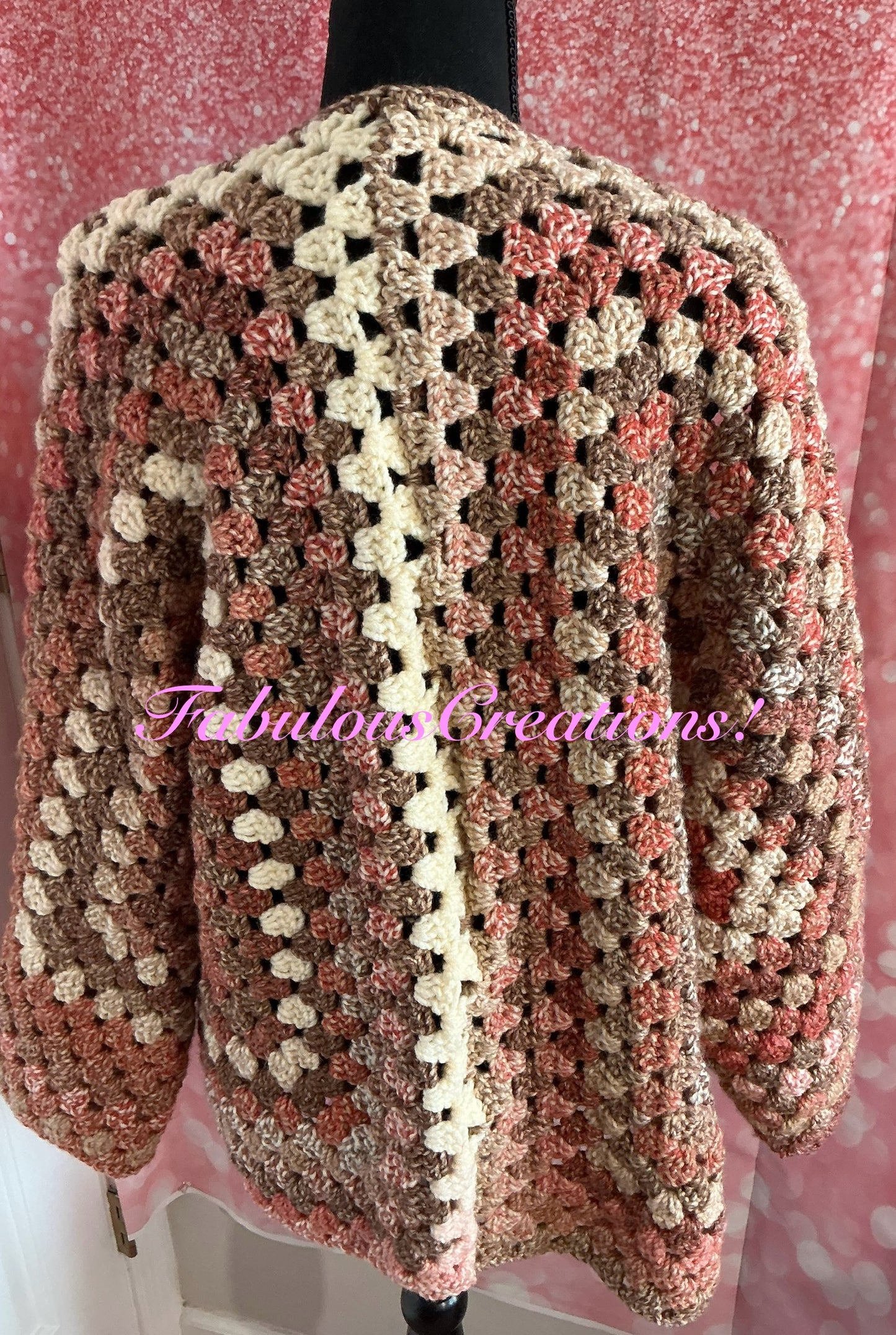 Autumn medium cardigan with lapel closure